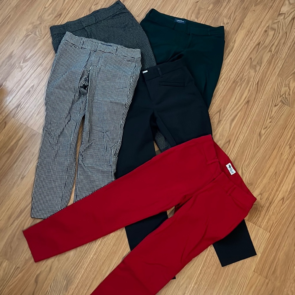 5 pairs of Old Navy work pants